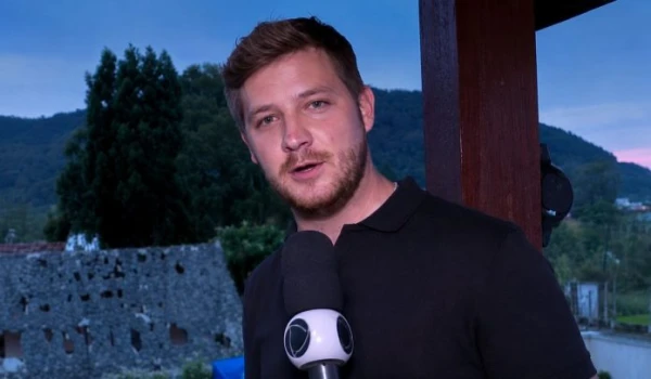 Ex-repórter da Record publica carta de despedida nas redes sociais e causa preocupação 34 GN2dyQNbmialdO1PCBYgaJH9tCF9ZWHQ2KU96XV1