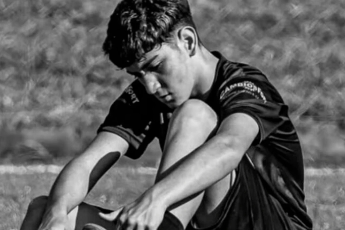 Tragédia mostra o que aconteceu com jogador de 13 anos e irmã em acidente; situação abalou familiares