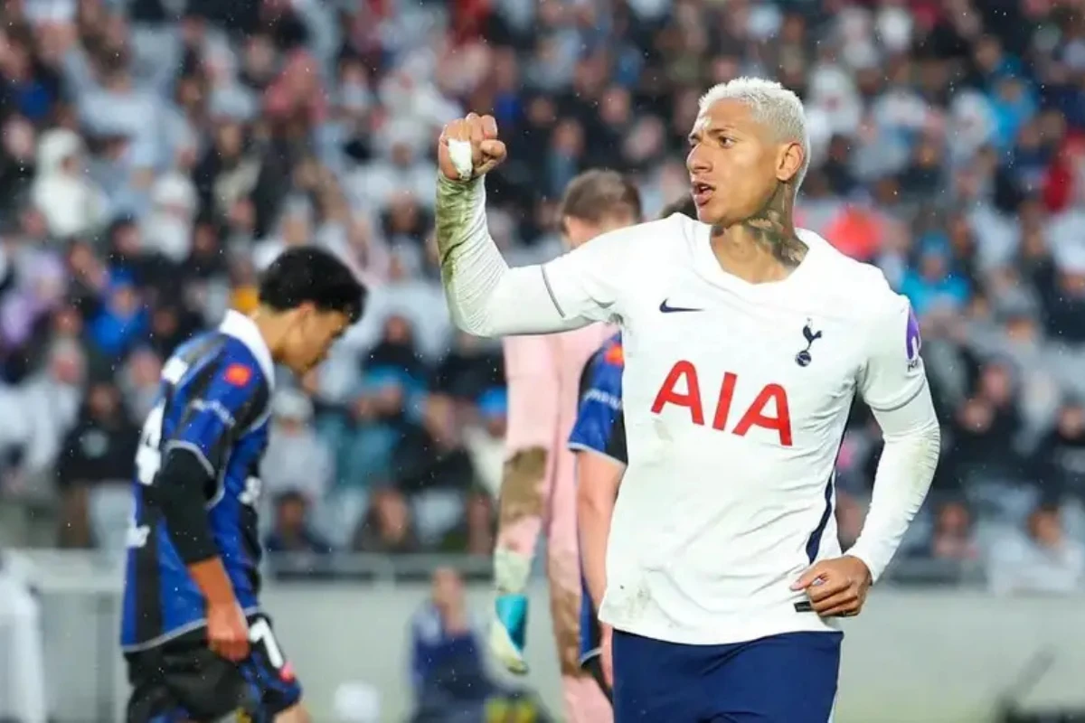 Richarlison no Vasco: rescisão com Tottenham pode não ser suficiente para jogar em 2026
