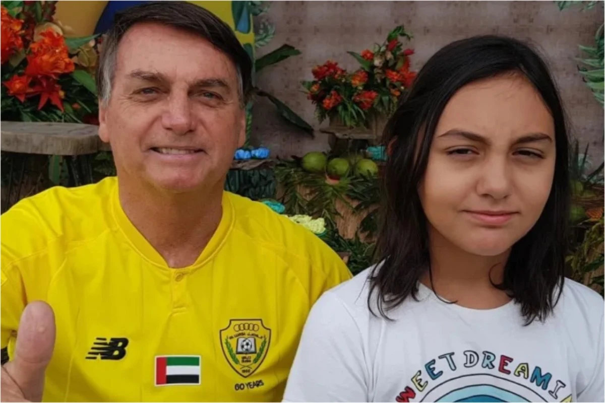 Jair Bolsonaro pede autorização a Moraes para receber convidados no aniversário de sua filha em casa
