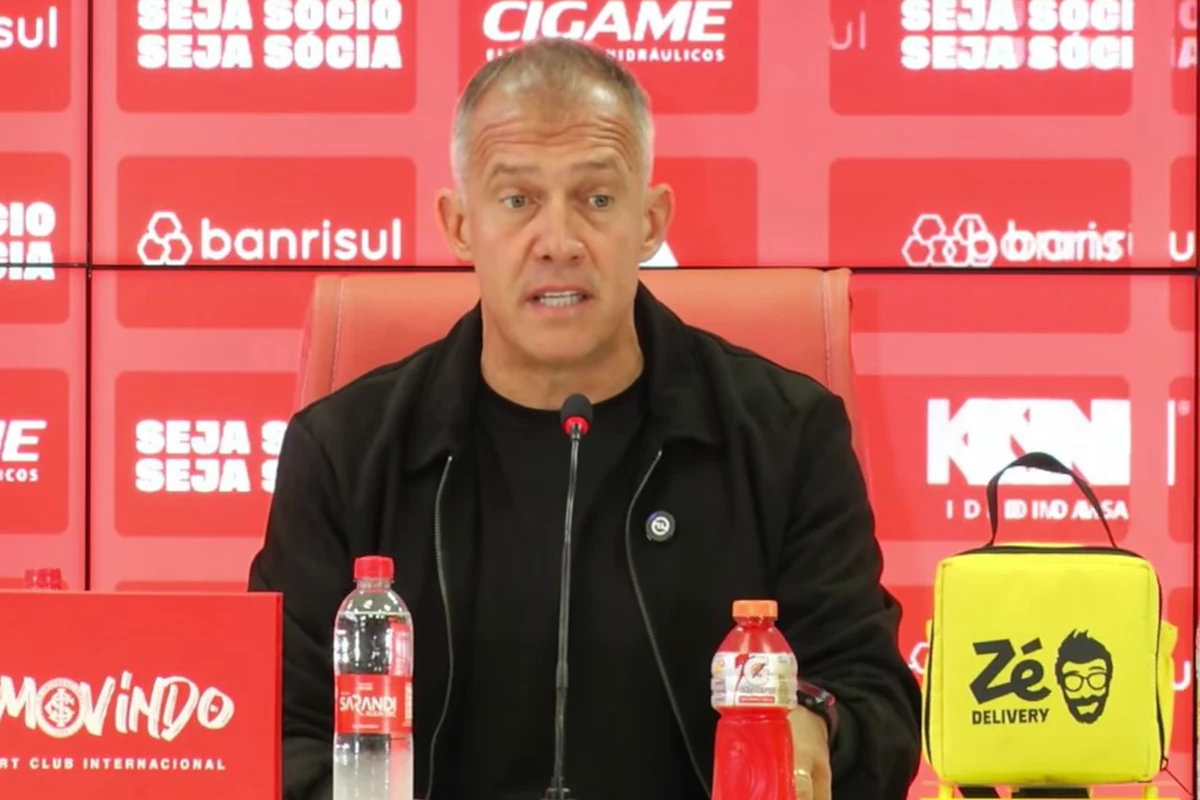 Eduardo Baptista é questionado sobre Matheus Cunha e nova derrota do Inter: ‘Fomos superiores até a expulsão’
