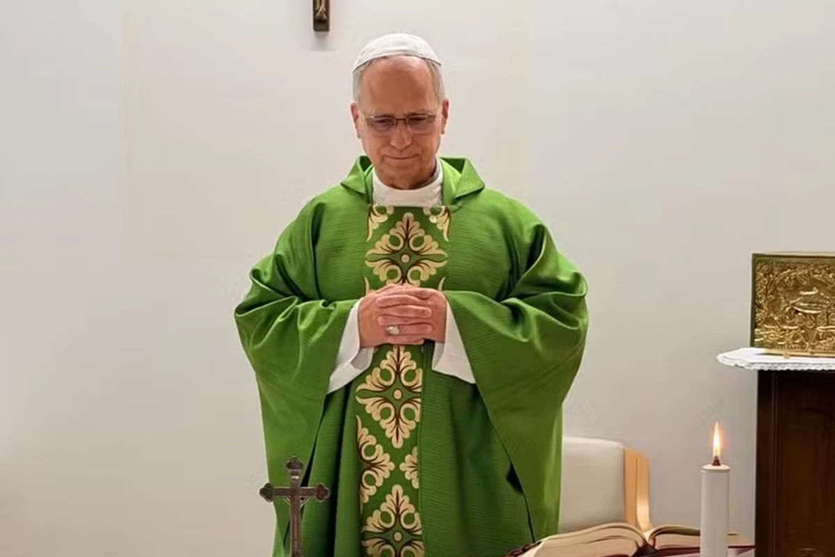 Boletim médico esclarece real estado de saúde do Papa Leão XIV após cirurgia no pulmão
